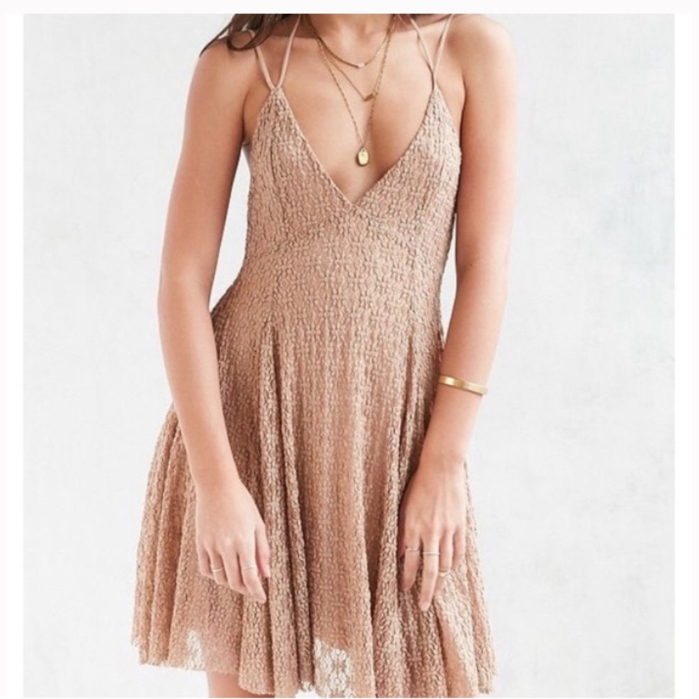Kimchi blue lace dress